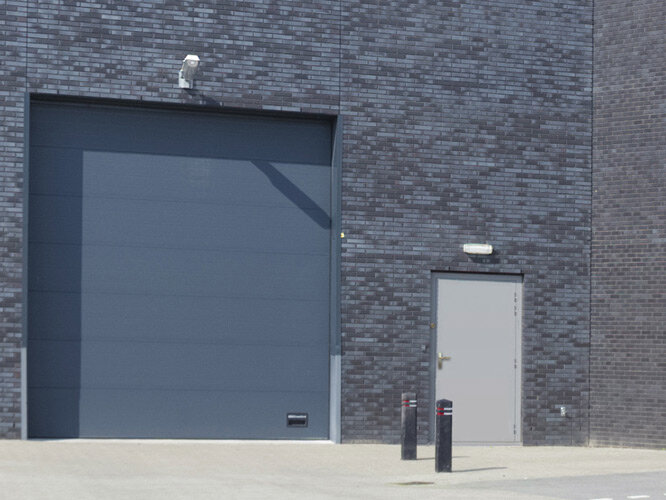 Blocs portes de service extérieurs et issue de secours Blocs portes de service extérieurs et issue de secours